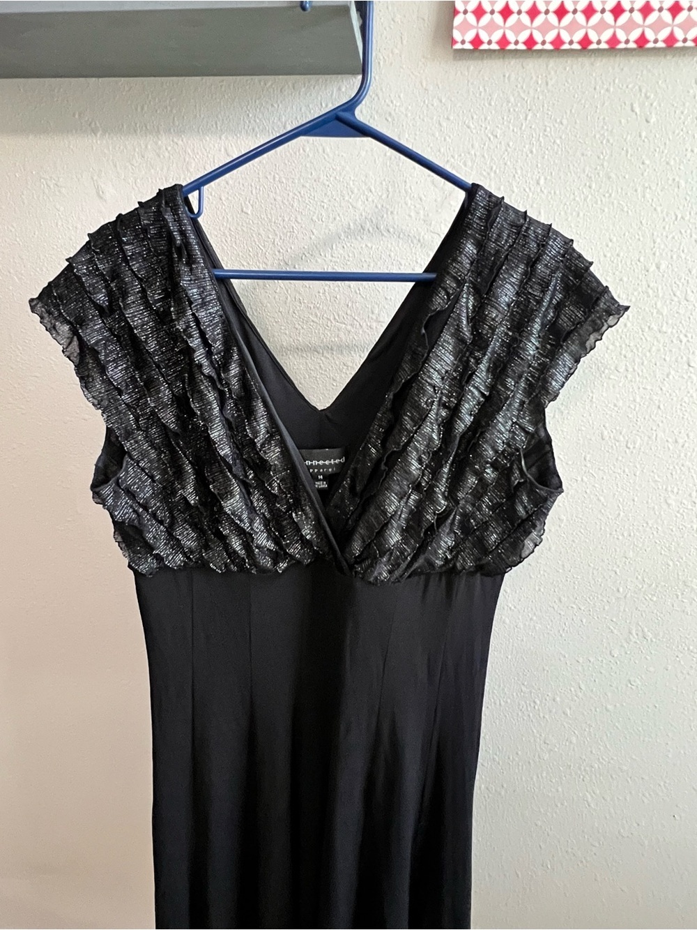 Connected Apparel Black Metallic Ruffle Cocktail Dress Size 14 Wedding Guest - Picture 3 of 6